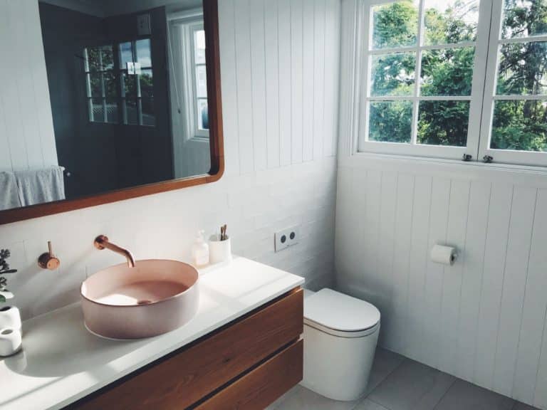 4 Space Optimizing Floor Plans for a 5x8 Bathroom Remodel